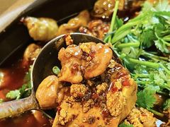 -鸿亨泰杂鱼馆(港馨家园店)