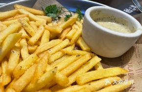 Truffle Sauce Fries