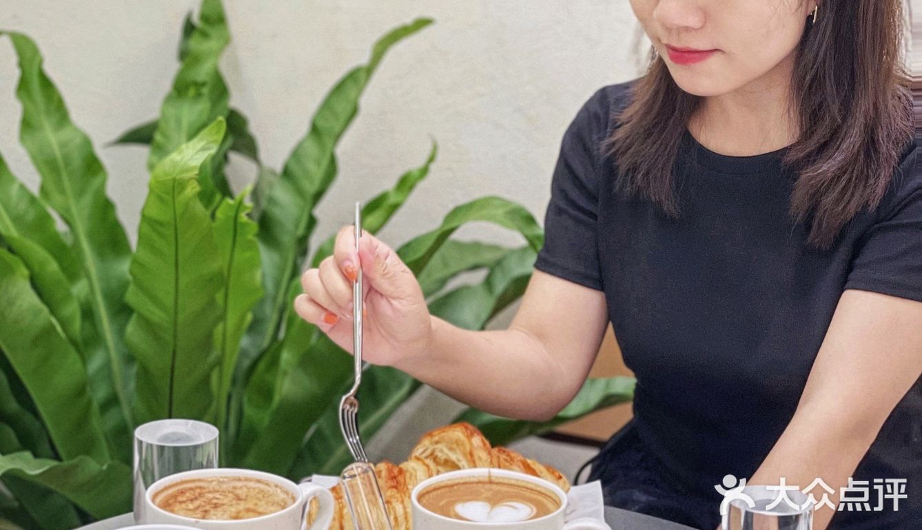 重庆咖啡｜藏在万象城背后的宝藏ins风咖啡店‼️