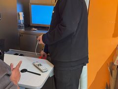 -LOHO眼镜(上海晶耀前滩商场店)