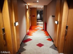 -柏曼酒店(广州天河体育中心林和西地铁站店)