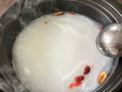 -鸿渡渔庄·特色鸭咀鱼