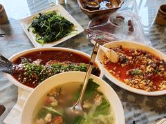 -华光驿站私房菜·黑金冠