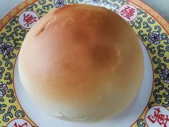 色泽金黄的烤馒头-砂锅居(西四店)