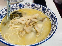 -明呈黄鱼面馆(斜土路店)