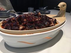 -八府香鸭·啫啫煲(华山路店)