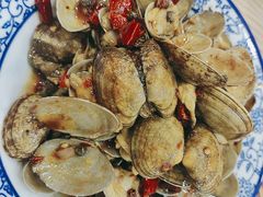 -江城燕子大排档(江汉路步行街店)