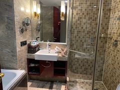 -东北大厦酒店(沈阳北站青年大街店)