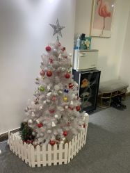 -YooMee优美智能科技美肤机构