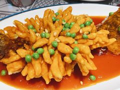 地道松鼠桂鱼-客官 · 江南小菜馆(长风大悦城店)
