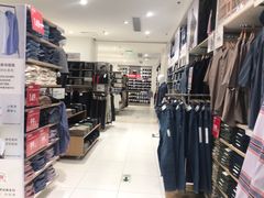-优衣库(长沙银盆岭万达广场店)