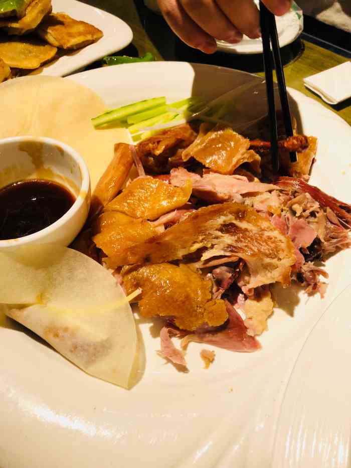 汇源饺子城(杨柳店)-"请项目组的朋友们吃饭,结果一不小心点多了.