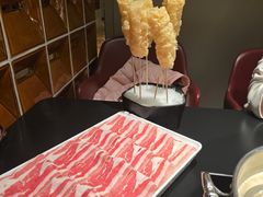 -鲜入唯煮·港式海鲜牛肉火锅(金宝街店)