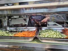 自助取餐区-小陈方酥锅盔(古城总店)