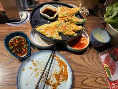 -明洞阿姨·韩式酱蟹烤肉·创意料理(三元桥店)