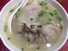-雷祖芳老妈蹄花店