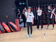 瑜伽房-超级猩猩健身·私教·团课·自助训练(客村丽影广场店)