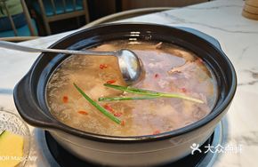 Old Goose Soup Pot (Medium)