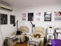 -杉惠素颜美妆皮肤管理中心