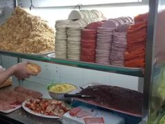 -Bánh Mì Huynh Hoa