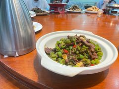 -老码头黑皮肘子锅包肉(文政街店)