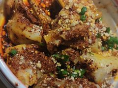 -八二小区抄手(龙湖上城天街店)