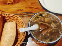 -清真高老大牛排胡辣汤(嵩山路总店)