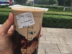 -沪上阿姨鲜果茶(华新大街店)