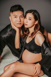 -现代经典婚纱摄影
