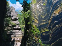 -梭布垭石林景区