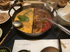 -山缓缓火锅(苏州仁恒仓街店)