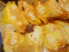 -阿洪锅贴王(小吃城店)