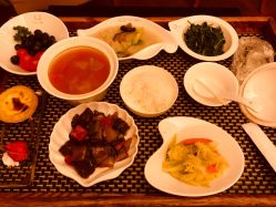 -馨月汇·一悦馨香月子中心(前滩店)