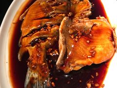 西湖醋鱼-老头儿油爆虾·1987杭州烟火味(湖滨银泰in77D区店)