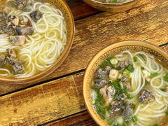 -正宗李家土鸡米线店