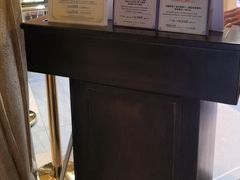 -皇室宴会厅(香港迪士尼乐园)