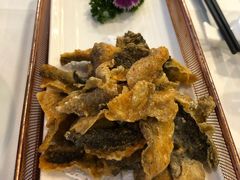 炸鱼皮-红门金汤·港式火锅(英皇集团中心店)