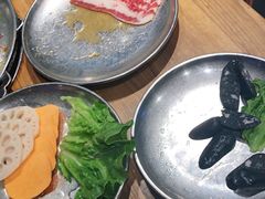 -青瓦炭韩潮烤肉(花园道店)