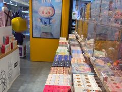 -泡泡玛特POPMART(大卫城店)