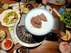 -明洞阿姨·韩式酱蟹烤肉·创意料理(三元桥店)