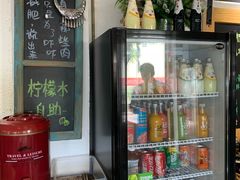 -猫爷的腔调·黔小馆(交大医学住宅区店)