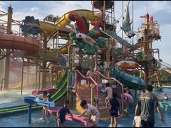 -泉城欧乐堡水上世界