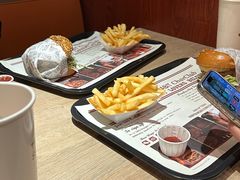 -The Habit Burger Grill 哈比特汉堡(复兴soho店)