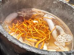 -芸山季·云南山珍菌火锅(人民广场来福士店)