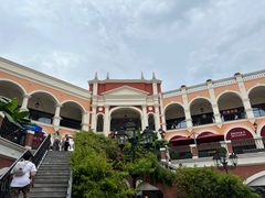 -佛罗伦萨小镇广佛名品奥特莱斯(疏港路店)