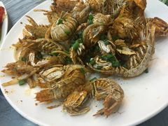 -覃记海鲜美食餐厅