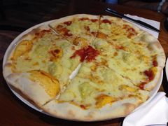 榴莲披萨-JINNS锦时 steak&pizza(浸信会礼拜堂旧址店)