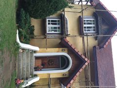 黄色小屋-黄色小屋