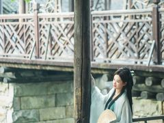 -汉仪华裳汉服旗袍·摄影写真馆(乌镇西栅店)