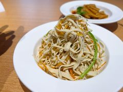 炝拌干豆腐丝-天怡興·百年蒸饺(中心书城店)